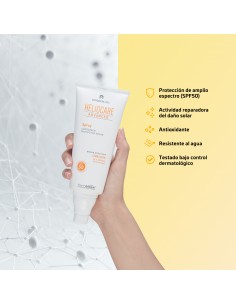 Heliocare Spray SPF50 200 ml 2